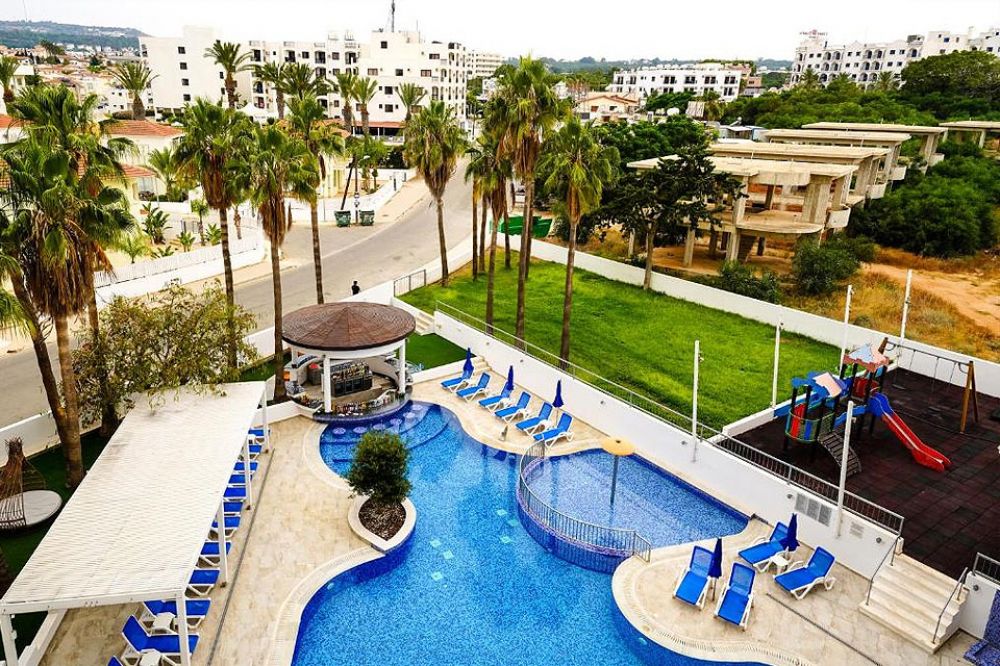 Junior Suite with Pool View, Captain Pier Hotel 4*
