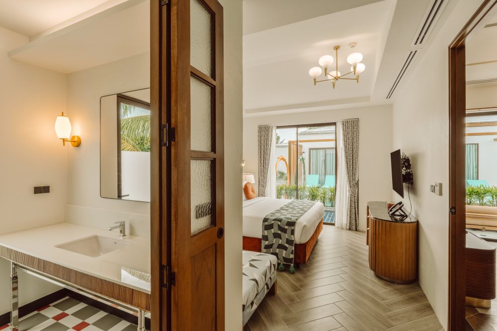 Caelum Two-bedroom Suite Villa with Lagoon Access, Sugar Marina Resort - Lagoon Villas Naiyang Beach 4*