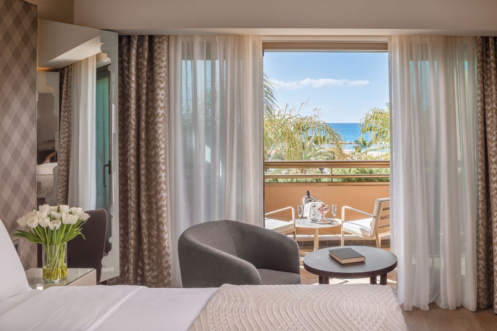 Beach Studio Upper Floor, Four Seasons Cyprus Hotel 5*