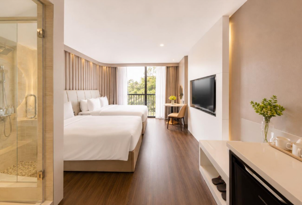 Deluxe Triple Garden View, WorldHotels Long Beach Resort Phu Quoc 5*