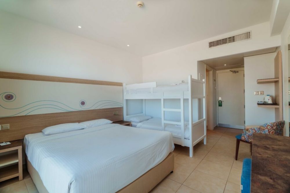 Superior Family, Stamatia Hotel 4*