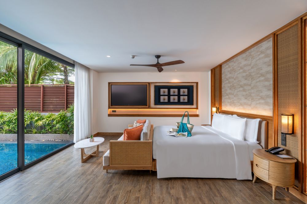 Pool Pavilion (King Bed), Anantara Phuket Mai Khao villas 5*