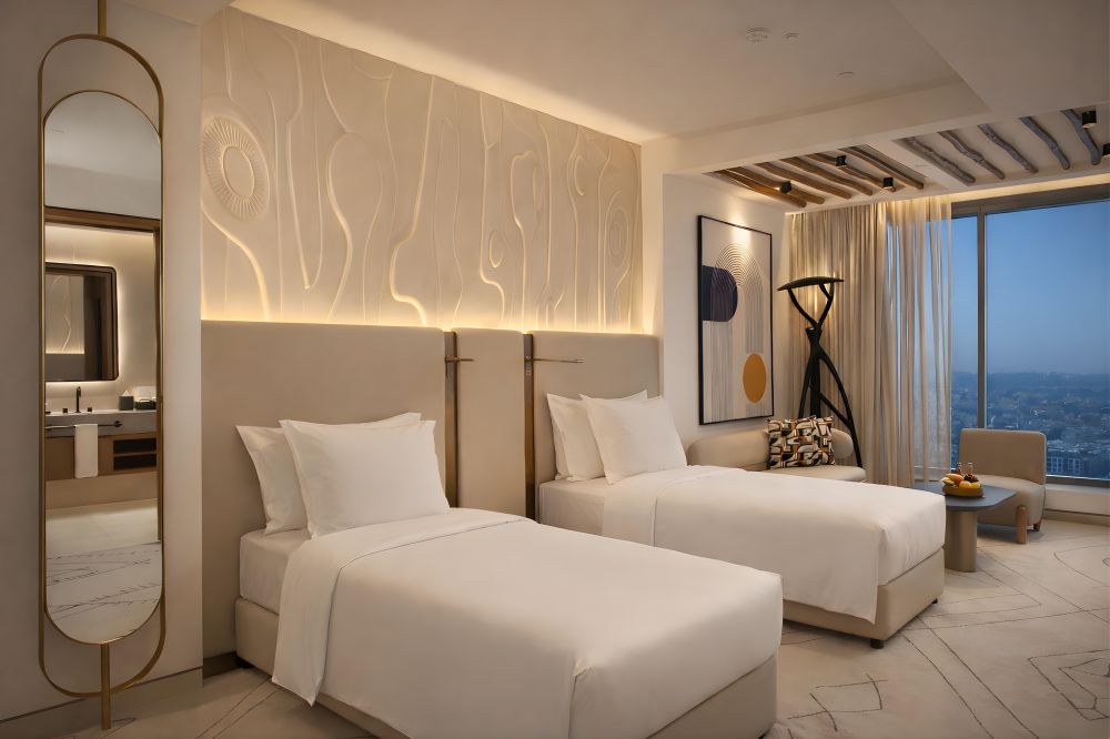 Grand Deluxe Room, The H Dubai 5*