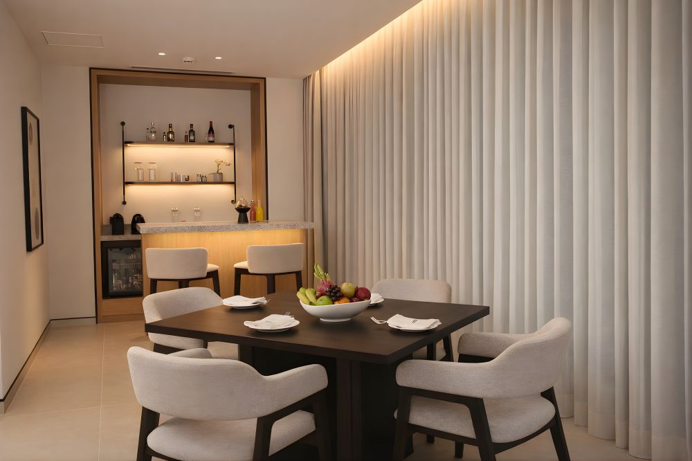 Diplomatic Premium Suite, The H Dubai 5*