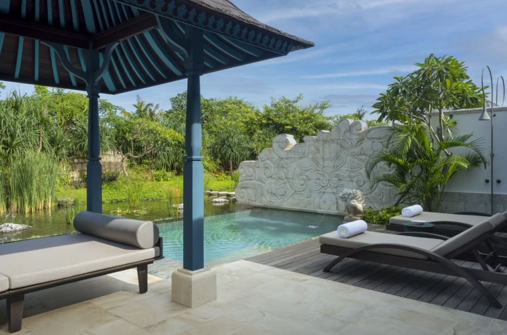 Garden Oasis Villa with Private Pool, Jumeirah Bali Indonesia 5*