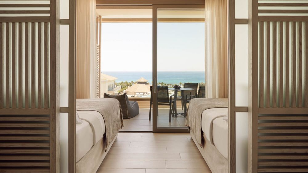 Family Room Residences LSV, Mare Ayia Napa 5*