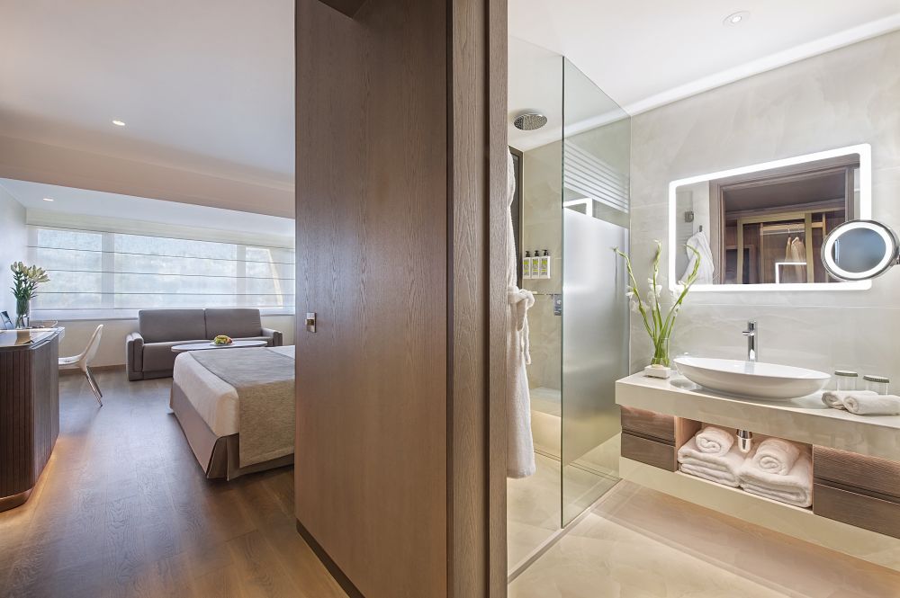 Superior Inland View, Amathus Beach Hotel 5*