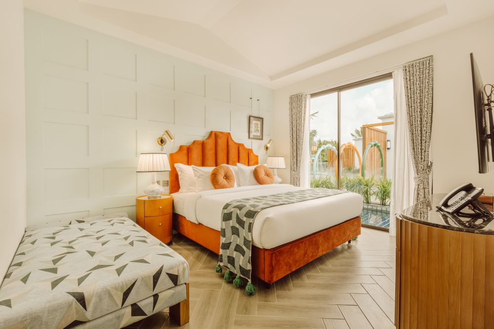 Caelum Two-bedroom Suite Villa with Lagoon Access, Sugar Marina Resort - Lagoon Villas Naiyang Beach 4*
