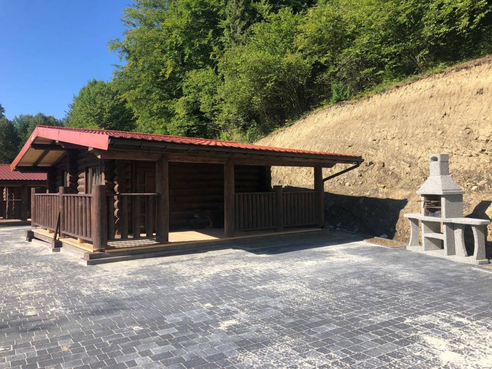 2-room Cottage with Terrace (Hutir 1 Cottage), Озеро Vita 