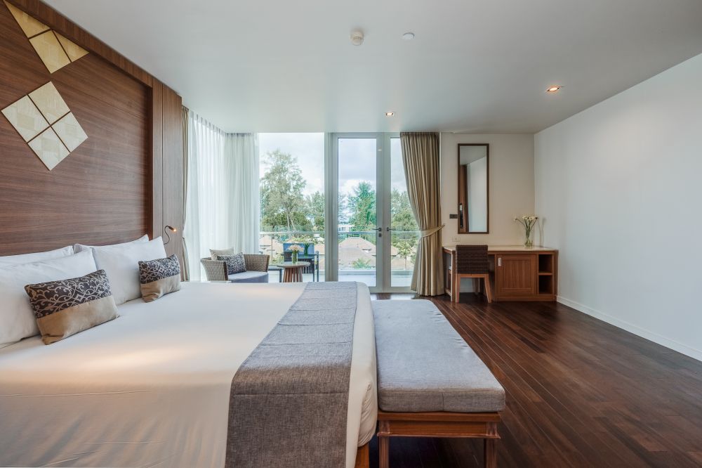 2 Bedroom Residence with Balcony Without Kitchen, Splash Beach Resort Maikhao Phuket 5*
