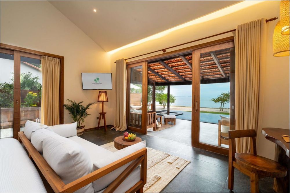 Beachfront Pool Villa, Green Bay Phu Quoc Resort & Spa 4*