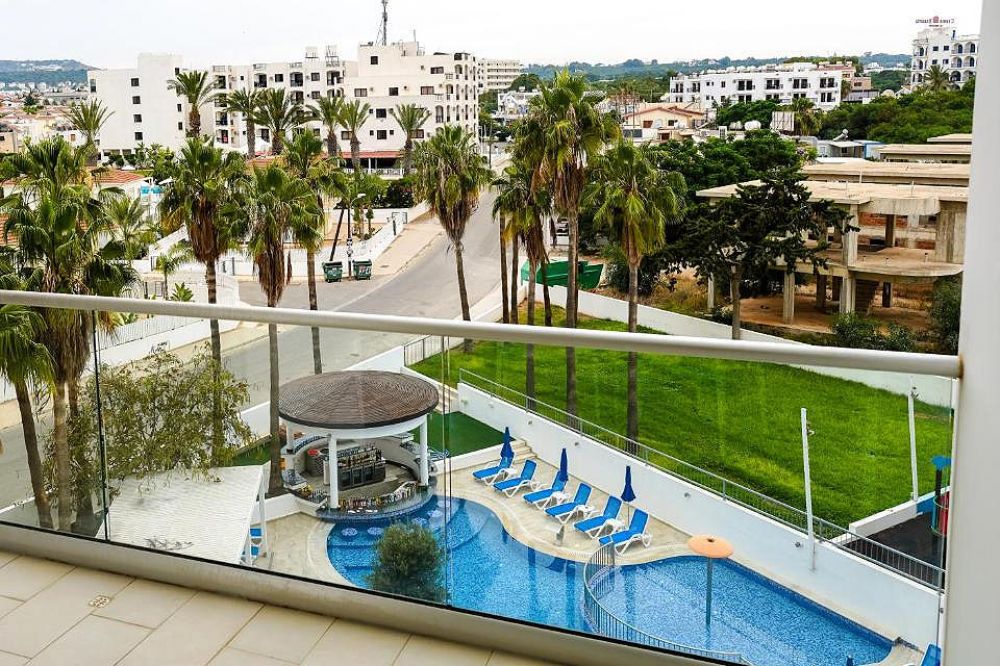 Junior Suite with Pool View, Captain Pier Hotel 4*