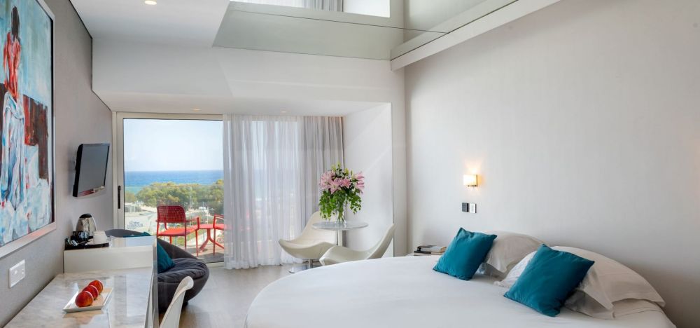 Couple’s Suite Sea View, Faros Hotel 4*