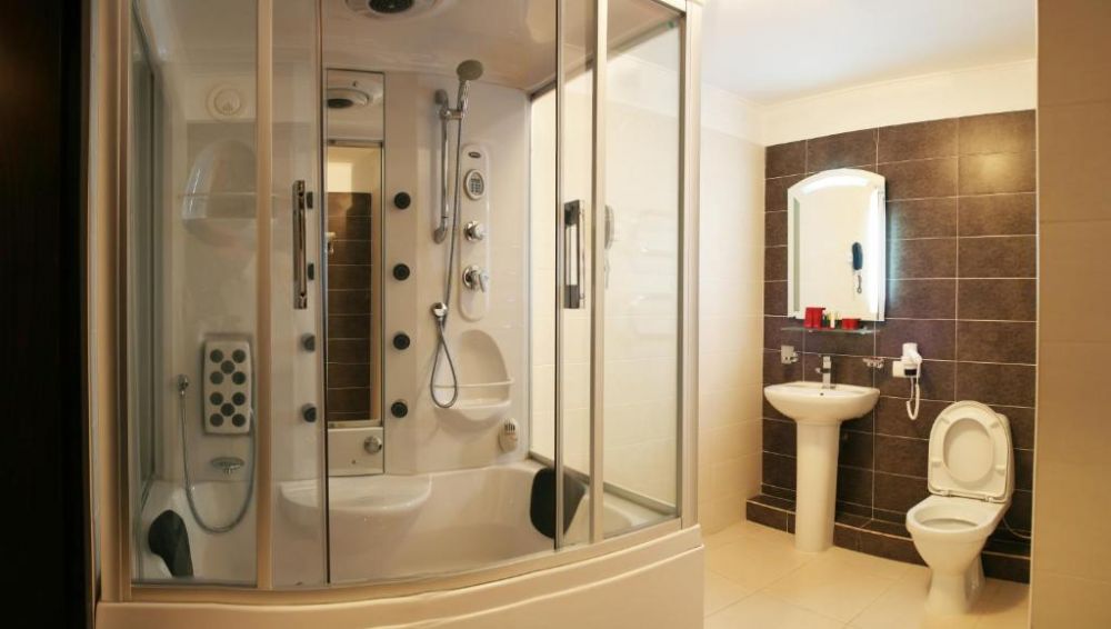 King Suite, Kazakhstan 4*