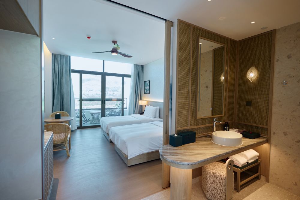 Deluxe Twin Room, Blossom Land Mangroves Yalong 5*