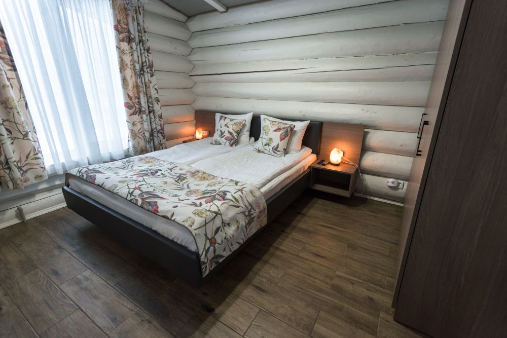 2-room Cottage with Terrace (Hutir 1 Cottage), Озеро Vita 