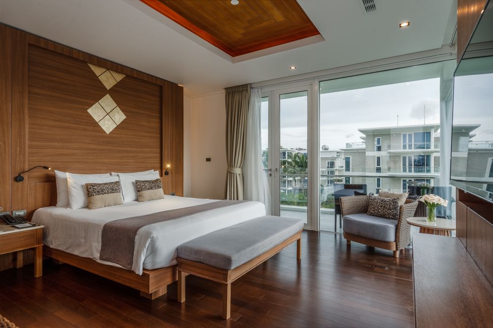 3 Bedroom Residence with Balcony, Splash Beach Resort Maikhao Phuket 5*