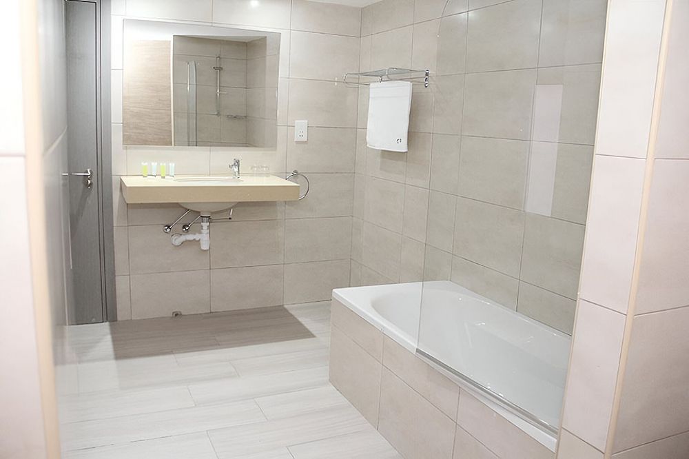 Double/Twin Room, Captain Pier Hotel 4*