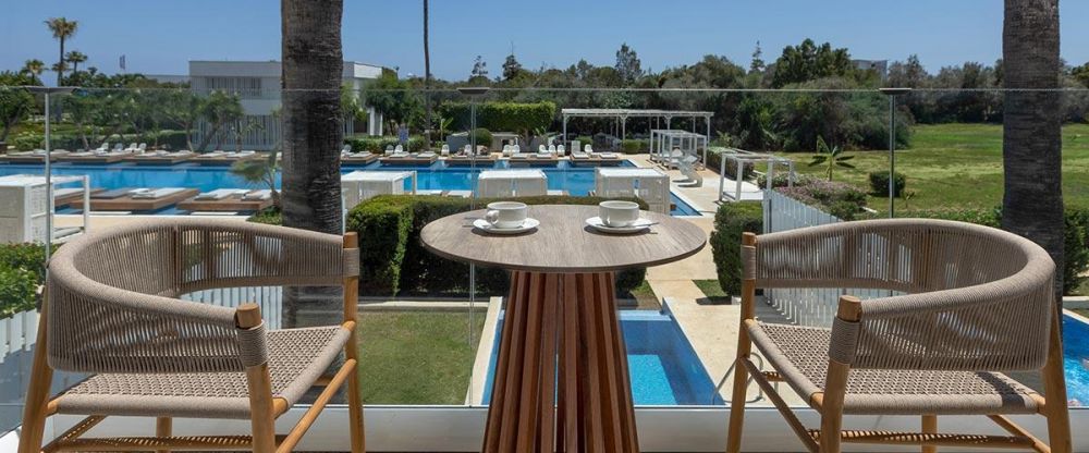 Deluxe One Bedroom Pool View, So White Beach Resort 5*