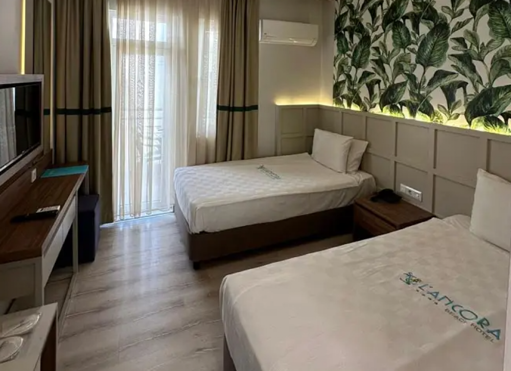 Comfort Room, Lancora Beach Hotel 4*
