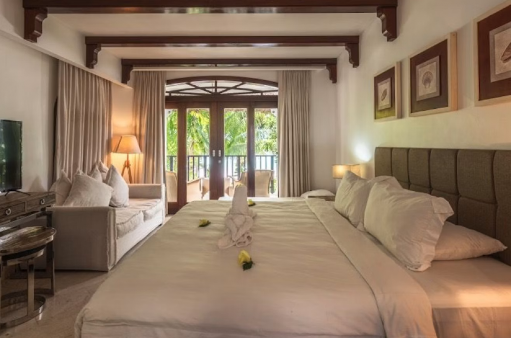 Beachfront Junior Suites, Village du Pecheur 4*