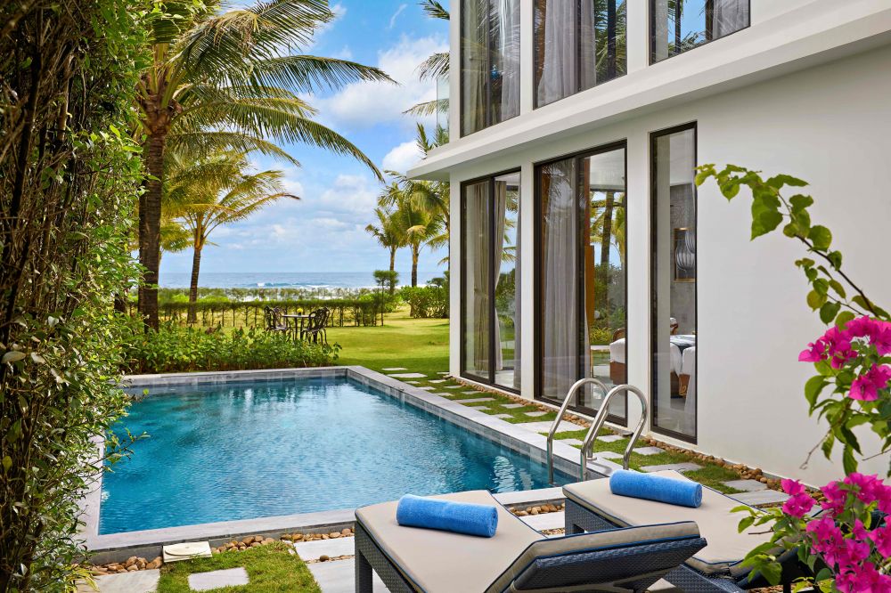 Two-Bedroom Beachfront Pool Vill, Wyndham Hoi An Royal Beach Resort & Villas 5*