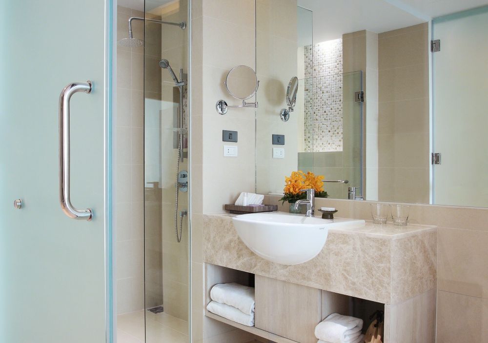 Executive King (Without or with balcony), Splash Beach Resort Maikhao Phuket 5*