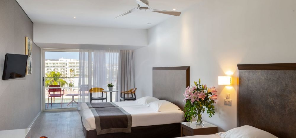 Family Room, Faros Hotel 4*