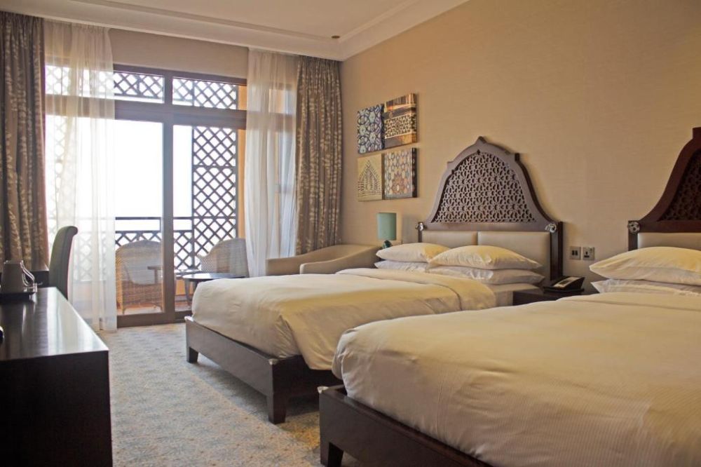 Family Guest Room, Hilton Ras Al Khaimah Beach Resort & SPA 5*